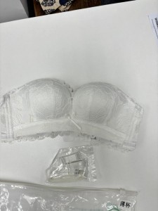 P073/ 無肩帶抹胸內衣