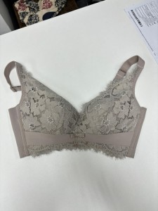 P031/ 4扣定型無鋼圈內衣